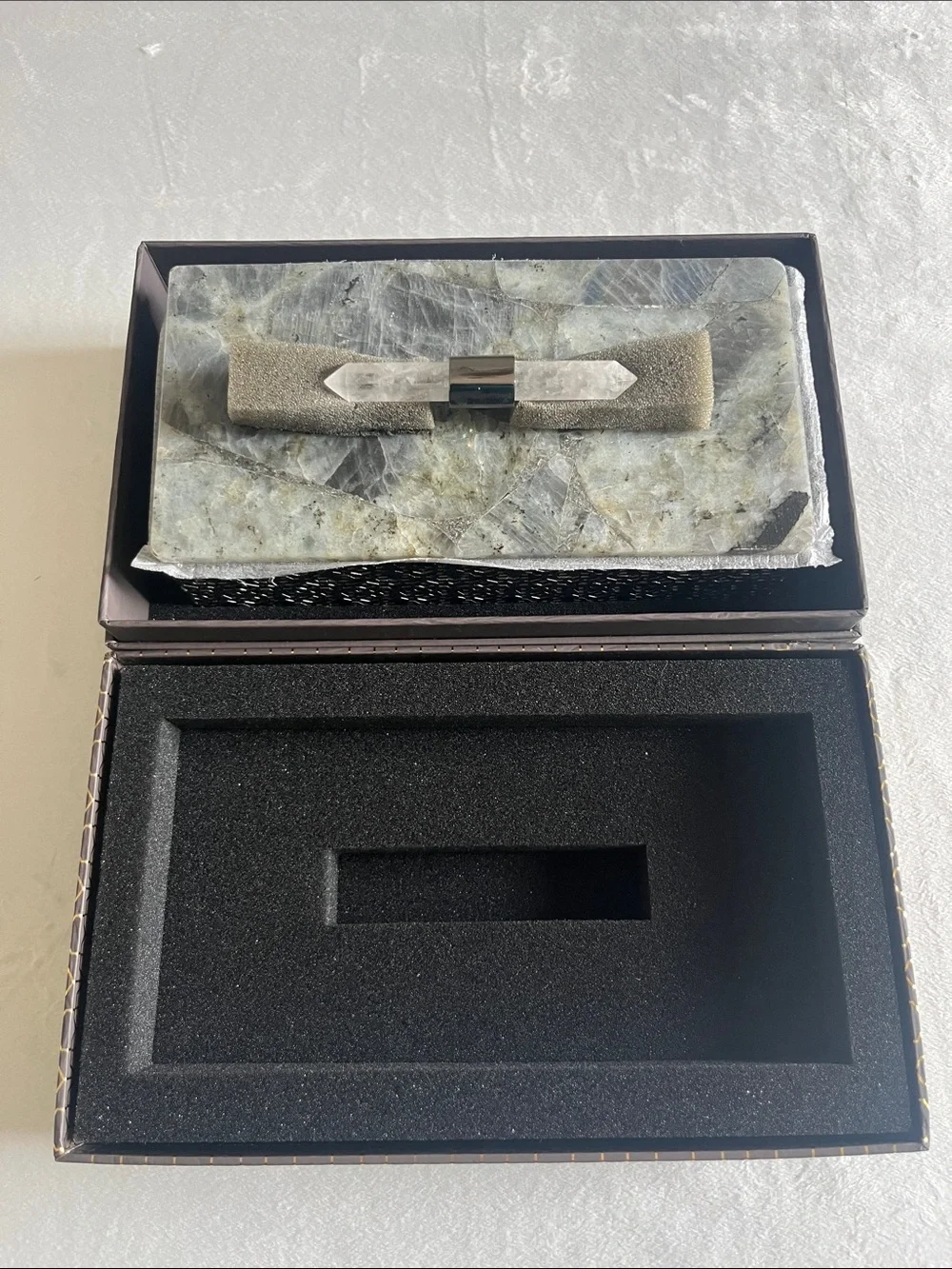 Kendra Scott storage box